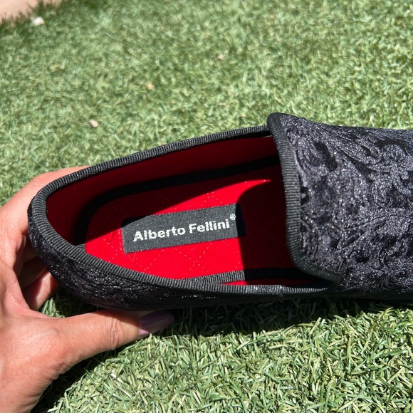 Alberto Fellini Velvet Loafers - Picture 5 of 8